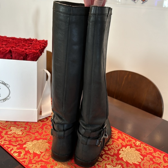Coach “Marlena” Riding Boot in Vintage Black - size 7 - Picture 4 of 8
